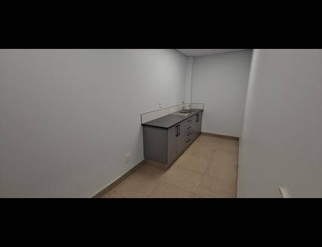 INDUSTRIAL PROPERTY TO RENT IN SAMRAND BUSINESS PARK